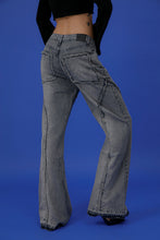 Lade das Bild in den Galerie-Viewer, UNISEX - DUSTIN - DISTRESSED JEANS (lightgrey/darkgrey)
