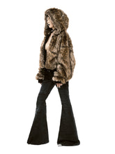 Load image into Gallery viewer, SSSS - UNISEX - Wilder faux fur - Jacket
