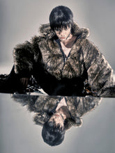 Load image into Gallery viewer, SSSS - UNISEX - Wilder faux fur - Jacket
