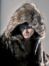 Load image into Gallery viewer, SSSS - UNISEX - Wilder faux fur - Jacket
