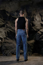 Load image into Gallery viewer, MEN - BASIC JEANS (blue/black)
