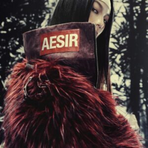 Woman - Shu musha - Fur jacket